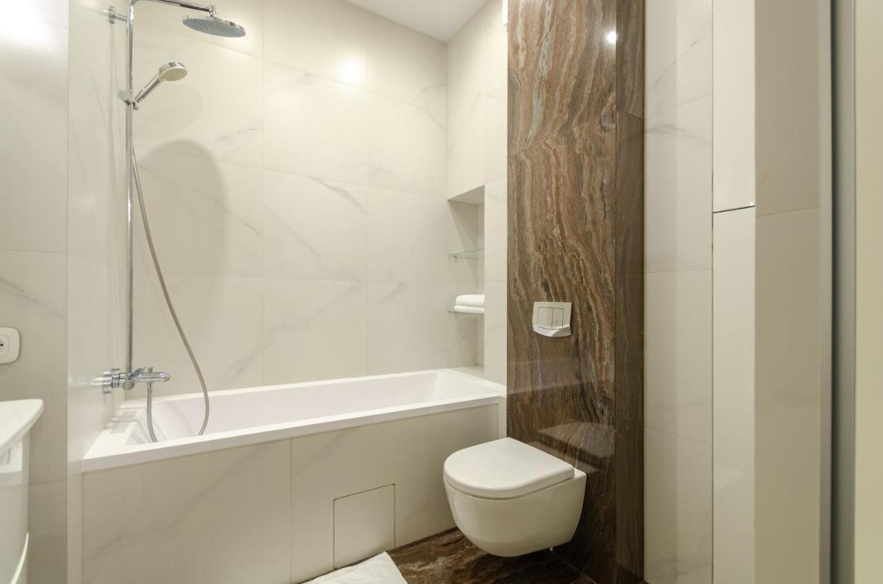 Petrovdom 11-212 In Rc Central Park Residence Complex Kiev Exterior foto